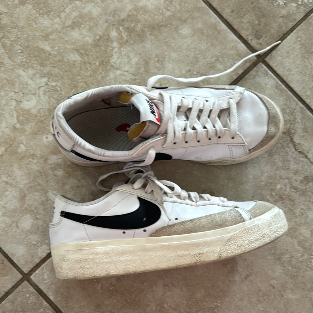 Nike blazer low platform